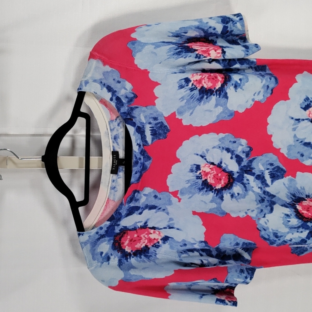 *D117 Talbots pink and blue floral print sweater PS CLEARANCE - Picture 2 of 12